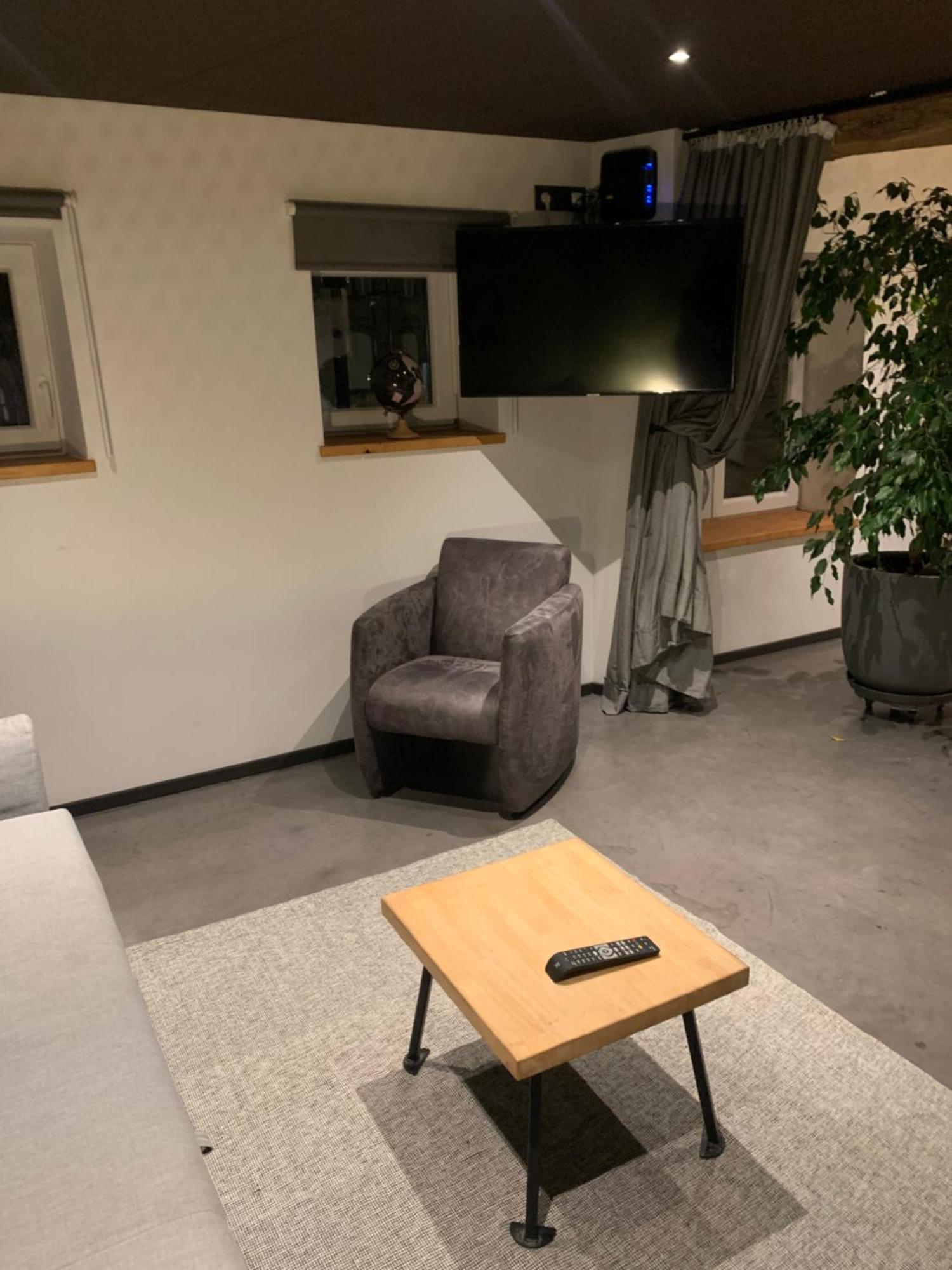 Froissart Loft Et
